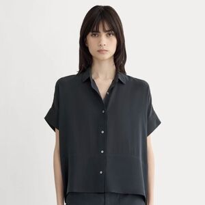 🆕-EVERLANE The Boxy Shirt in Washable Silk